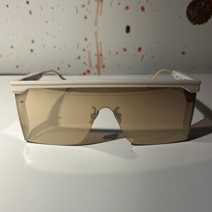 Christian Dior
DiorClub Shield Sunglasses